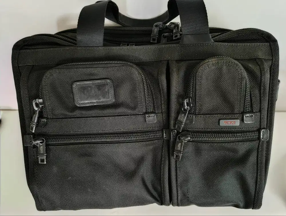 Tas Kerja Tumi Alpha T-Pass Expandable Laptop ORI - Black
