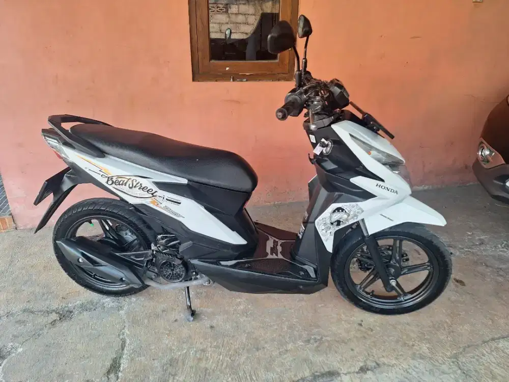 Beat street 2018 km 38rb asli  bisa cash/kredit syariah TERMURAH