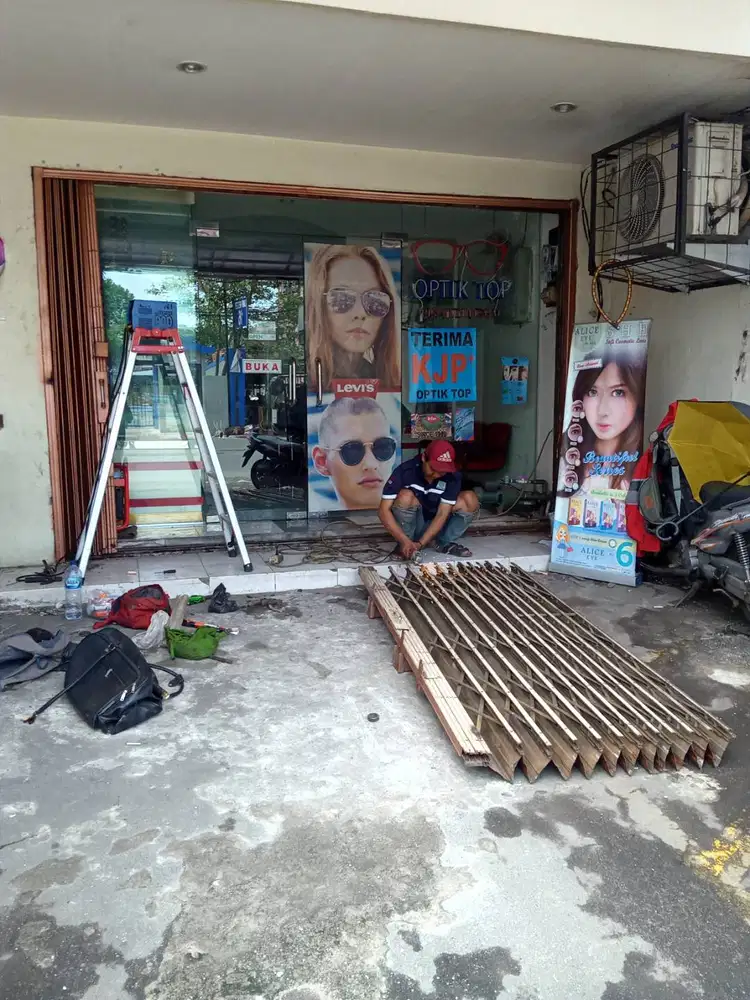 Tukang service Rolling door folding gate murah Jabodetabek