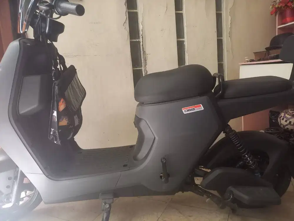 Dijual Sepeda Listrik Uwinfly D60 warna hitam Tahun 2025