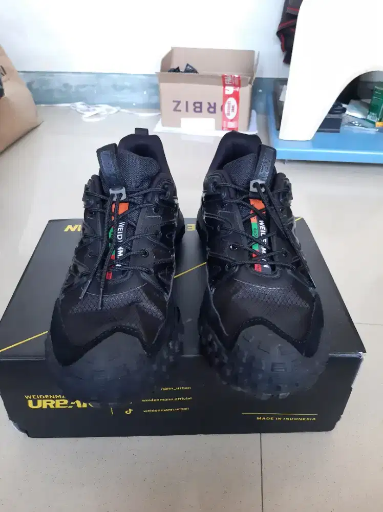 Sepatu Outdoor/Gunung/Harian Weidenmann 44