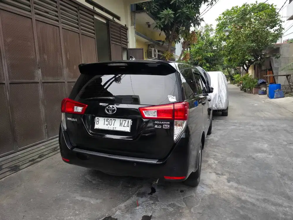 Toyota Kijang Innova Inova Reborn V AT Matic Tahun 2017 Hitam , 2018