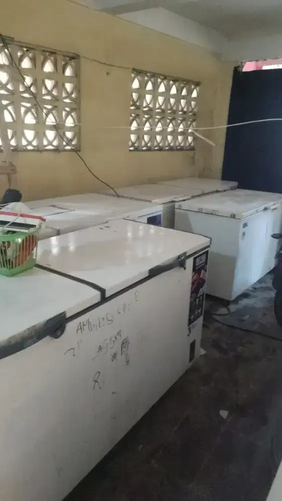 Freezer Box RSA 1200 L mesin ori masih dingin