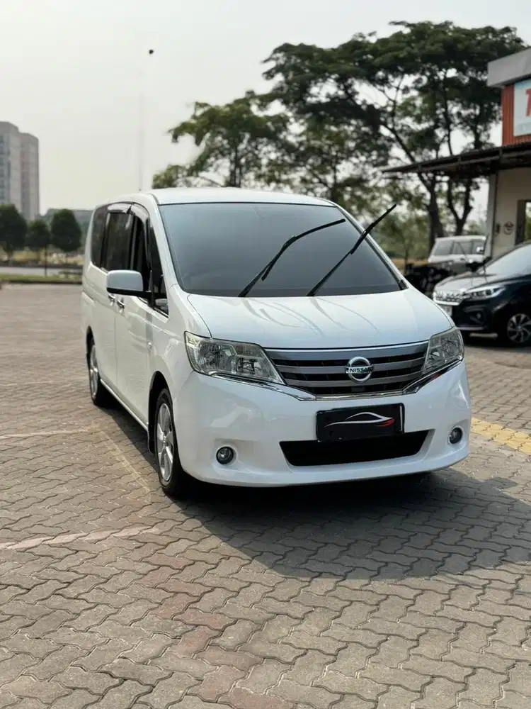 (Cash) Serena X 2.0 matic 2013 putih freed sienta avanza nissan