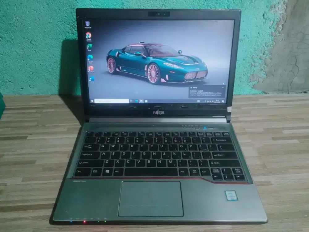 Laptop Fujitsu Lifebook E736 - CORE I7 GEN6 -SSD 256GB -8GB -Desaigner