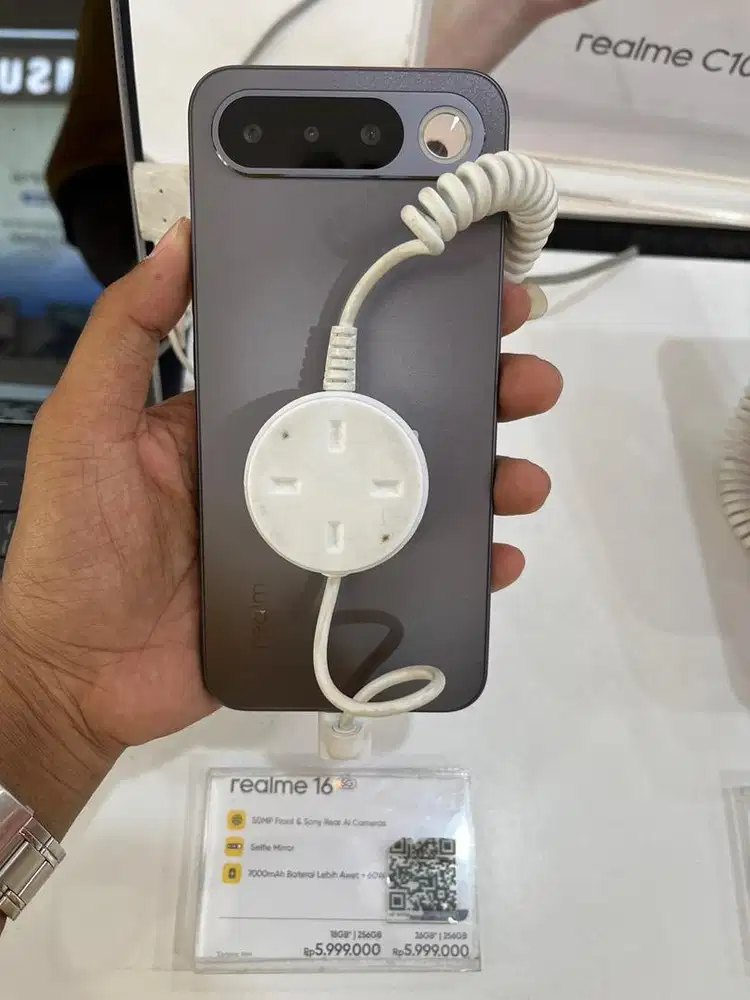 REALME R16 baru