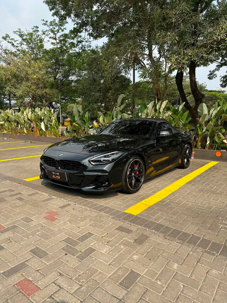 BMW Z4 M40i AT 2025 Odo 3rb Service Record BMW