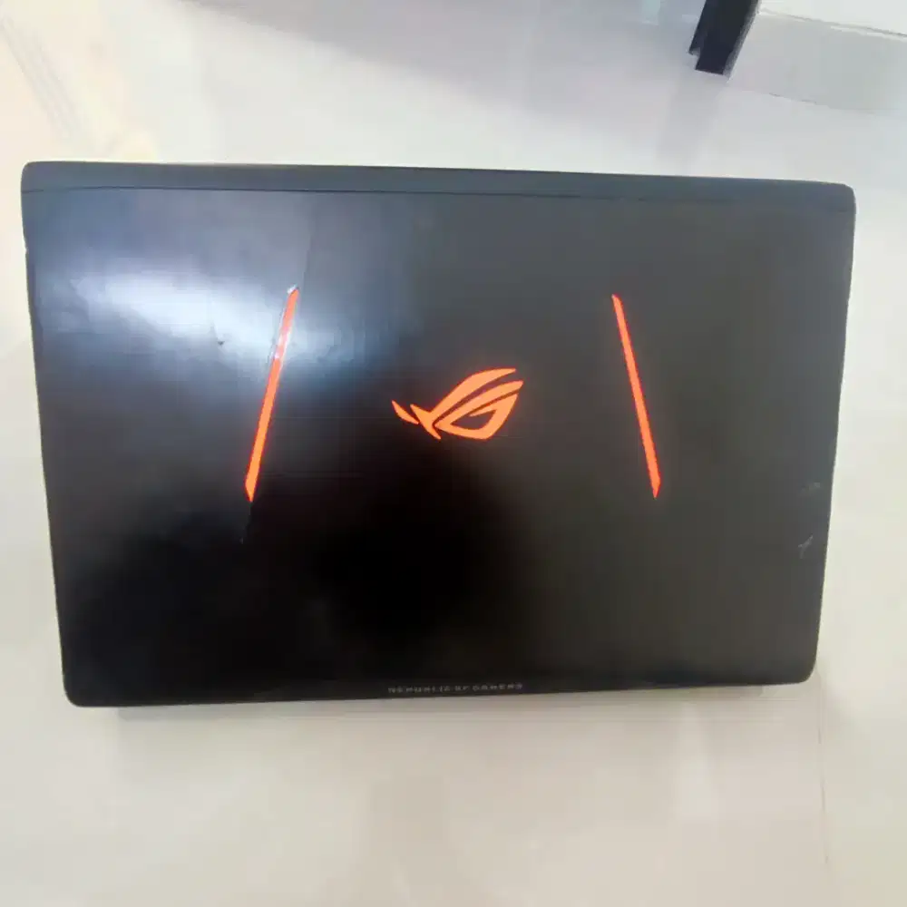 Laptop ROG GL553VE i7-7700HQ /  GTX 1050 Ti 4GB