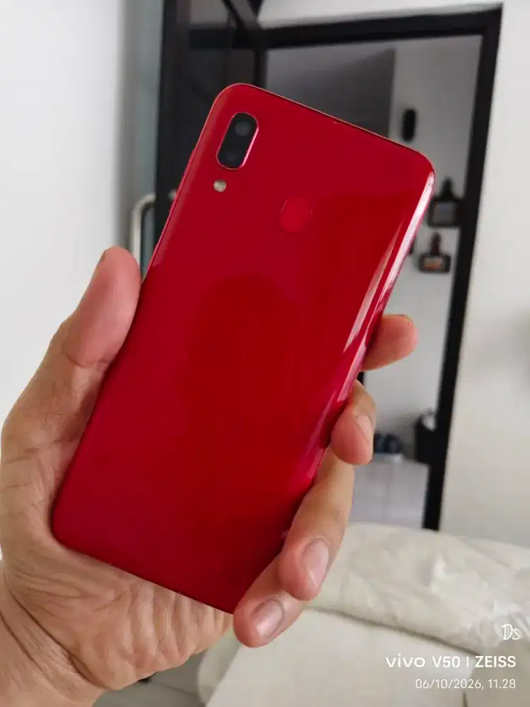 Samsung A20 Merah