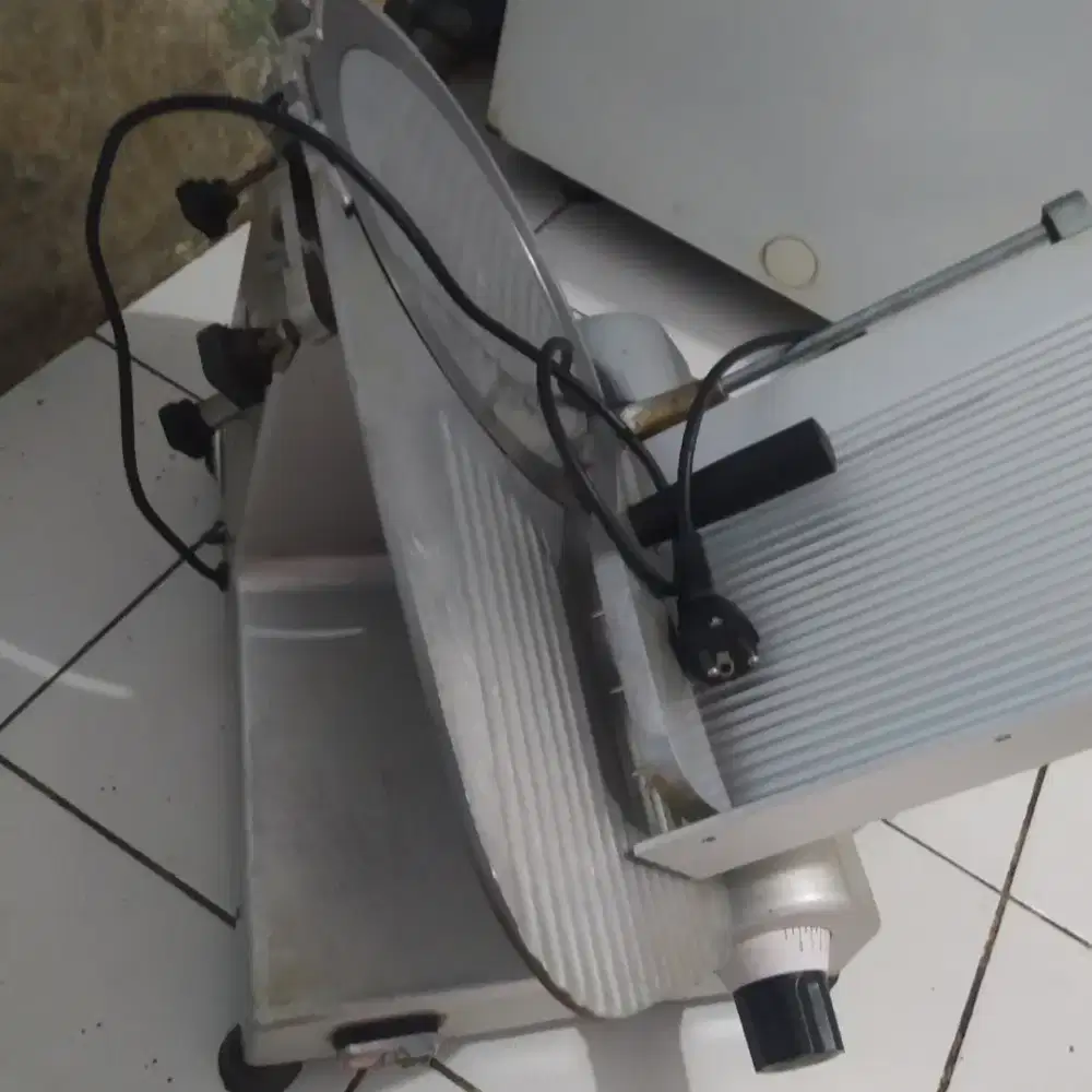Mesin Slicer Daging Model SA300