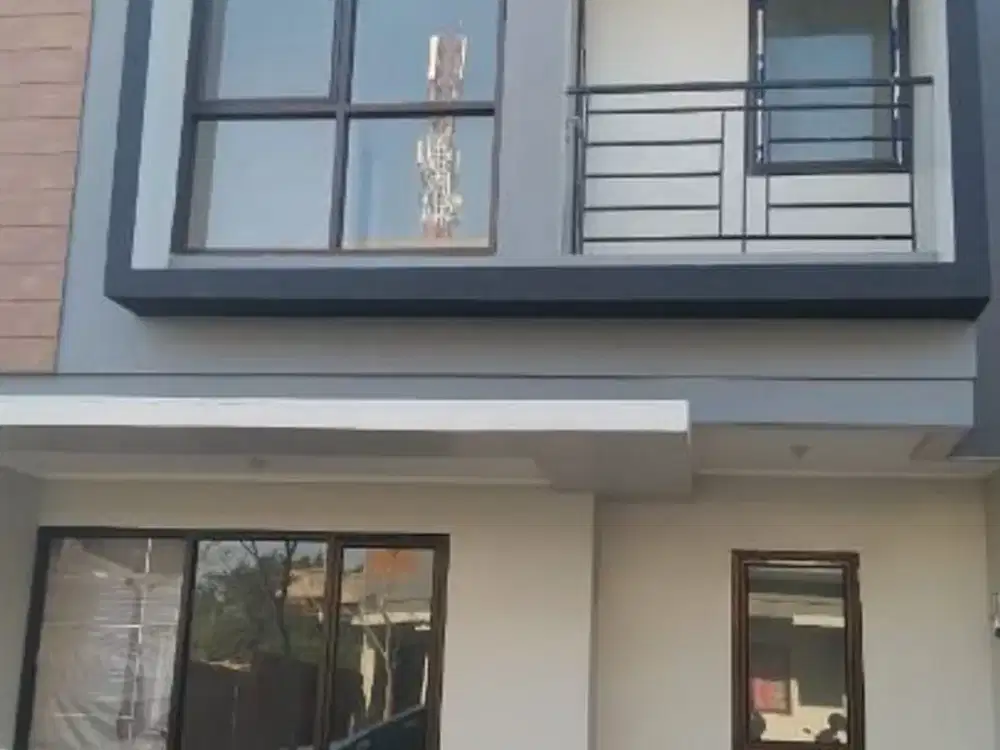 Rumah Bagus 2 Lantai di Kingspoin Telukpucung Bekasi