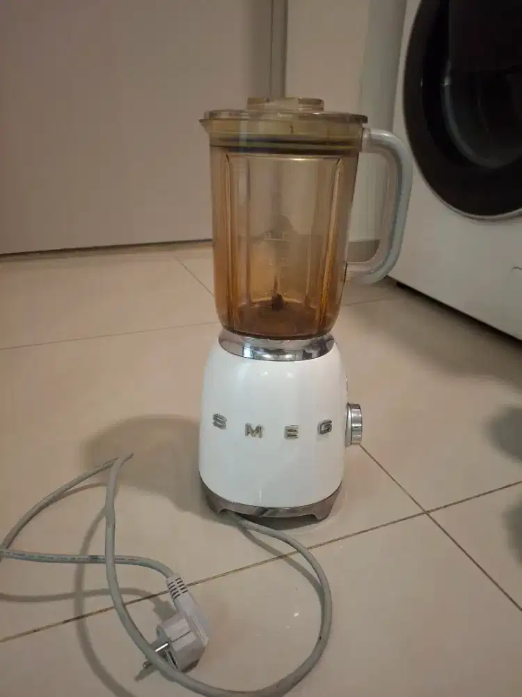 Blender merek smeg masih bagus mutet