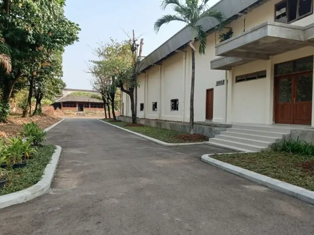 Dijual  Ex Pabrik atau Gudang di Cikarang Barat, Hitung Tanah Saja, Bonus Bangunan, Strategis, HGB, Nego