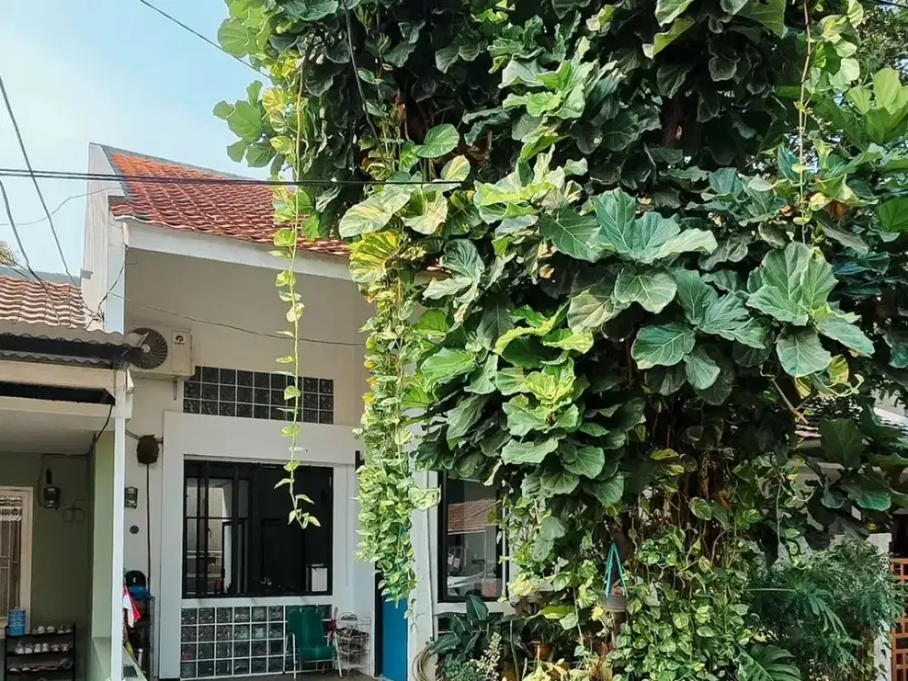 Rumah 1,5 Lantai dengan Kamar Pembantu Area Ciputat Tangsel ND-19380