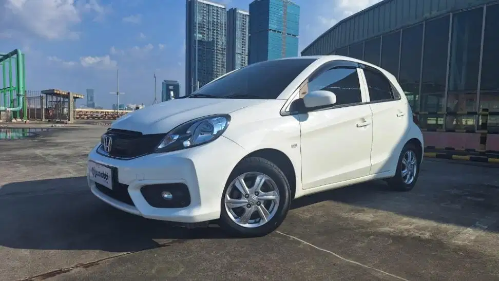 KM Rendah - Honda Brio Satya 1.2 E Bensin-AT 2017