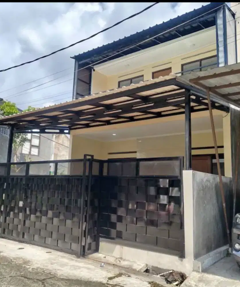Dijual Rumah 2Lt Bangunan Baru Murah di Bukit Cimanggu City