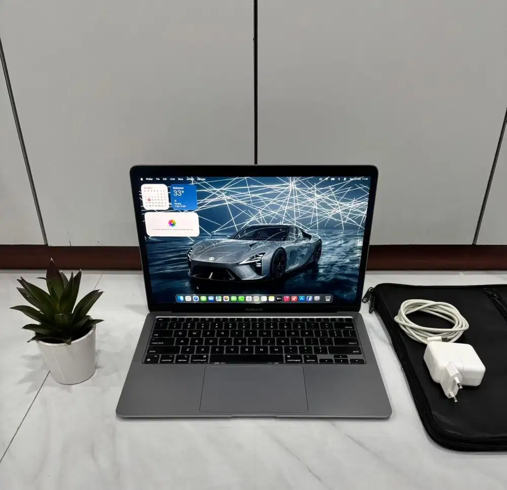 Macbook Air retina 13inc 2020 Chip M1 Ram 8Gb ssd 256Gb