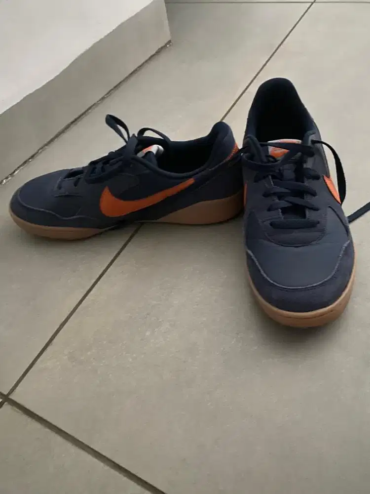 Nike suede biru