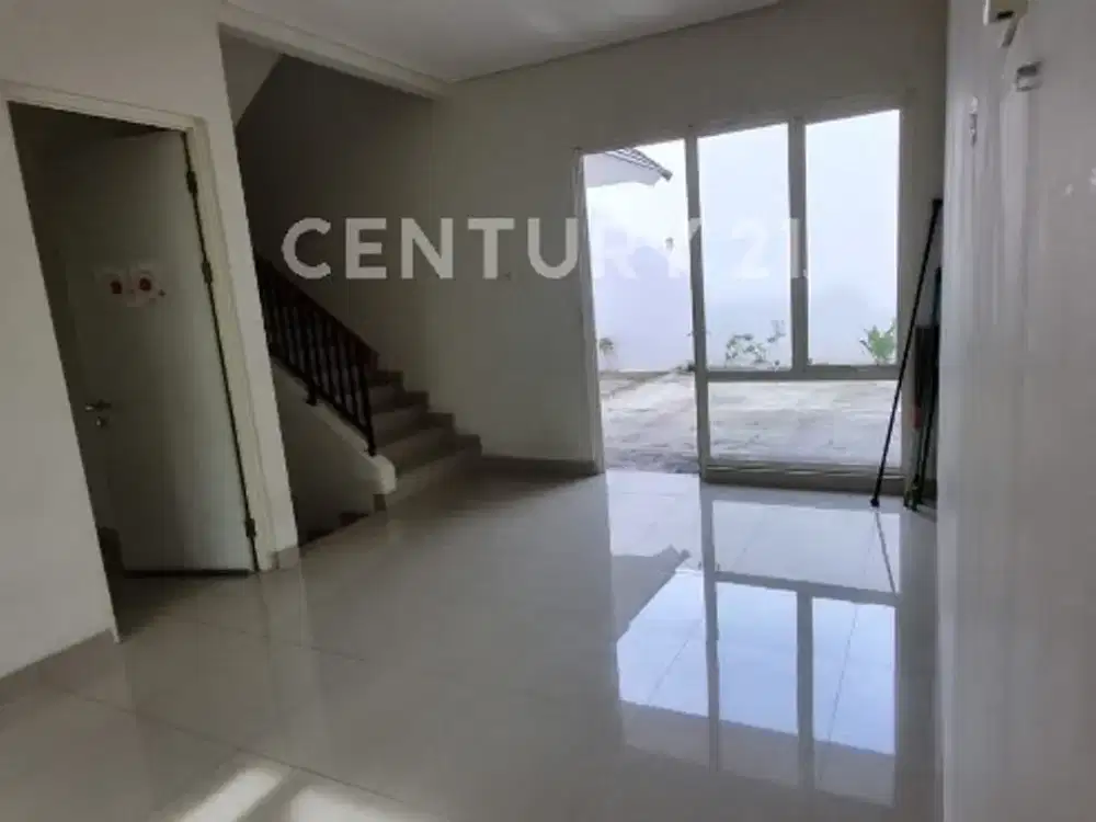 Rumah 2 Lantai 2+1 KT 2+1 KM Di Harapan Indah