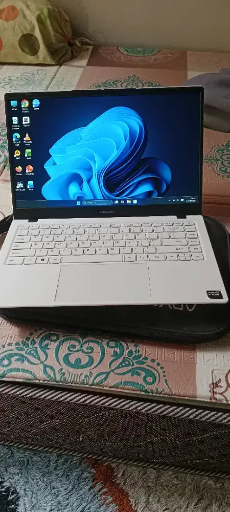 Laptop Advan soulmate
