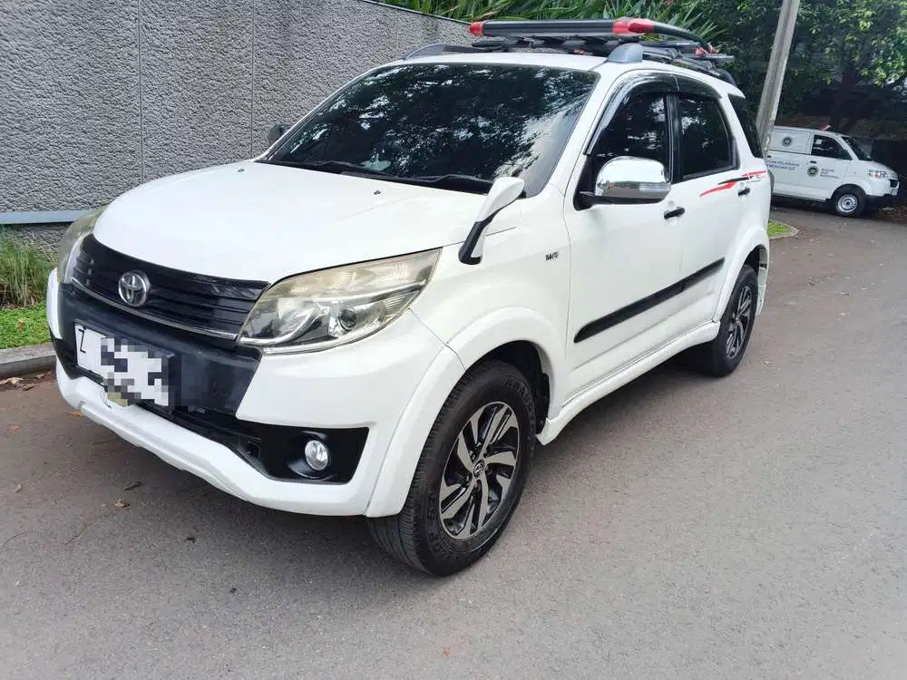 Toyota Rush 2017 Bensin
