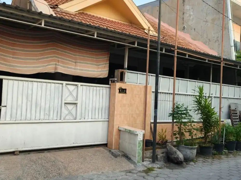 Rumah di Perumahan Kalikepiting Indah Hadap Barat Laut Ada Gudang
