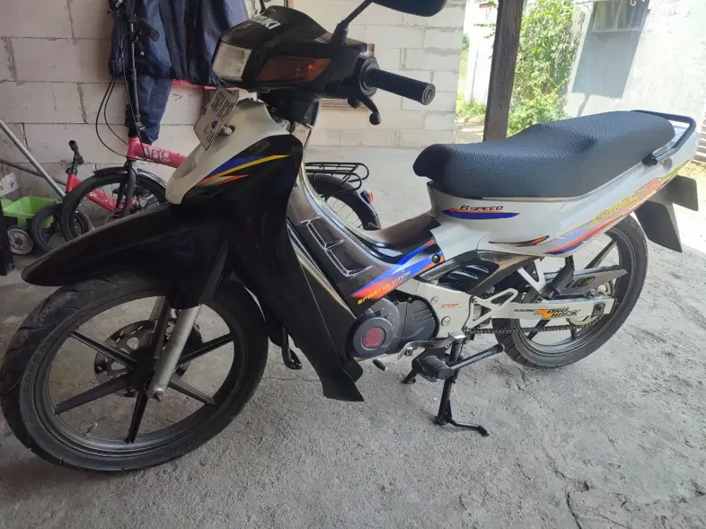 Suzuki satria 2tak th 2000