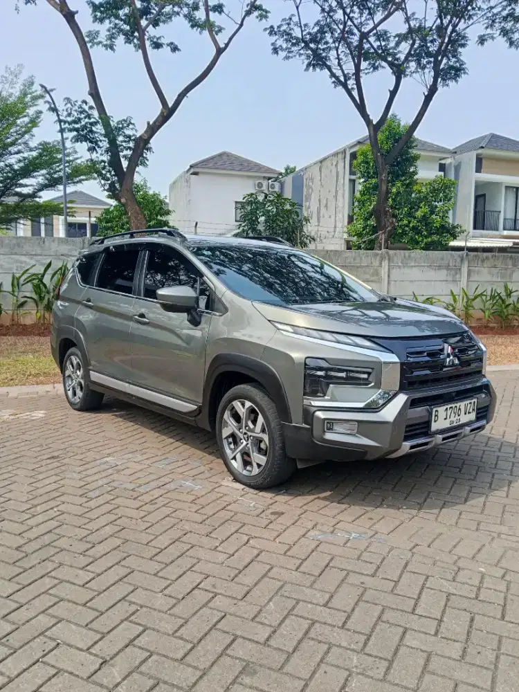Mitsubishi expander cross THN 2023 KM 40 ribuan