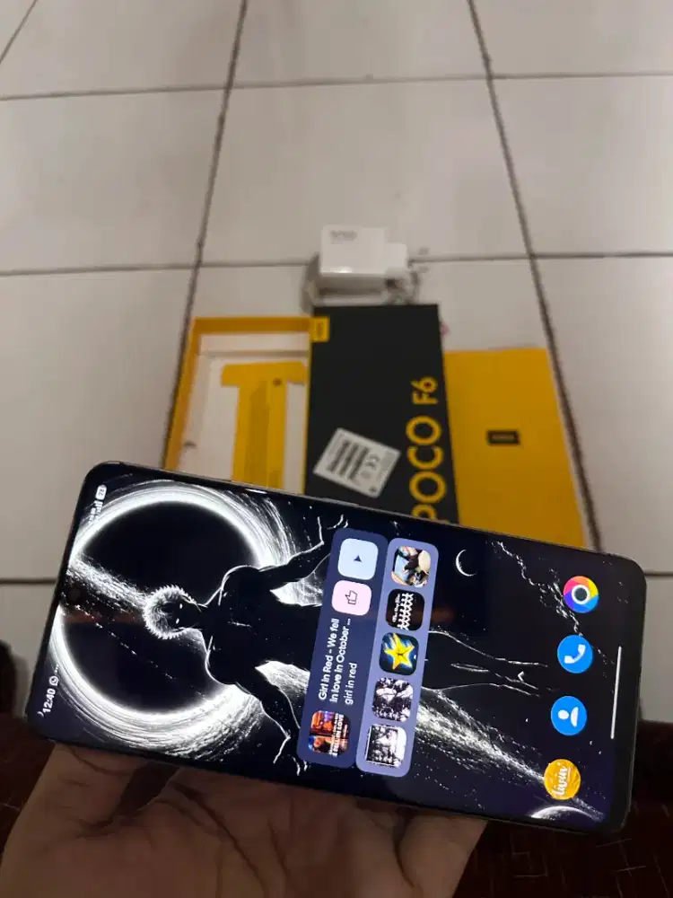 Poco f6 12/512   3.700.000