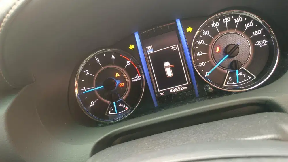 TOYOTA FORTUNER VRZ TRD DISEL MATIC 2019 KICK SENSOR KILOMTER 49 RIBU