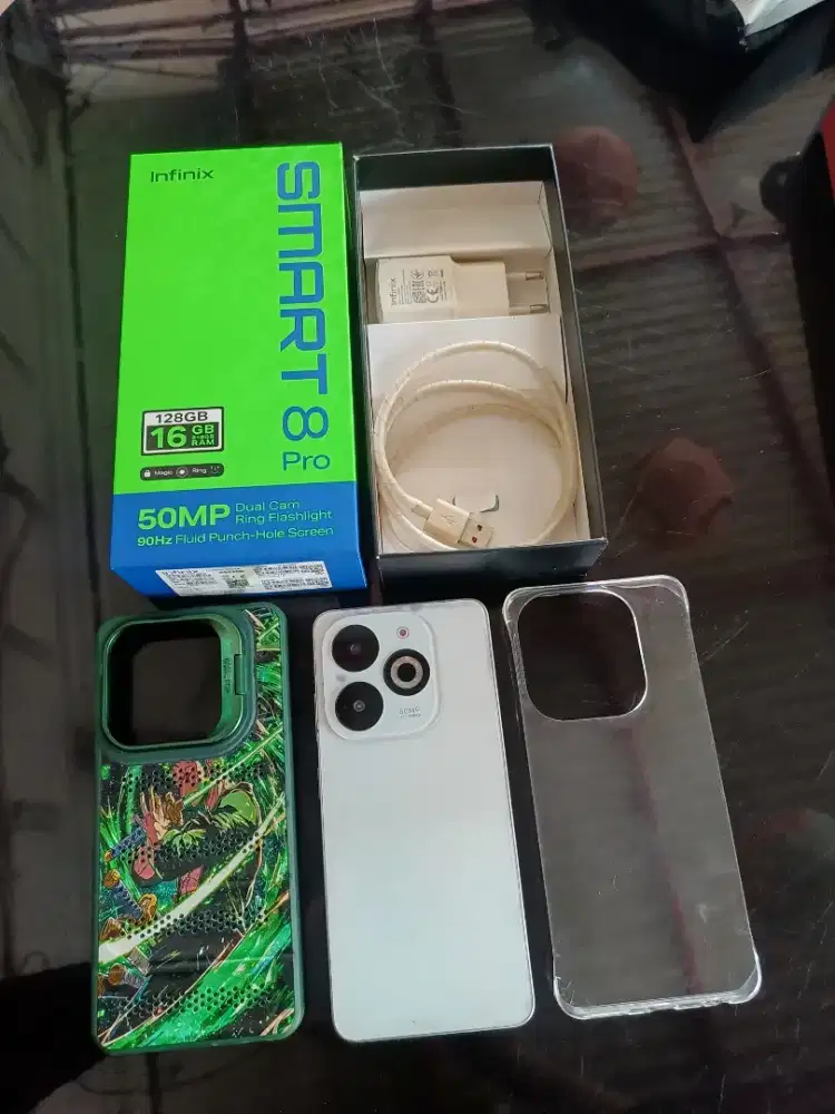 infinix smart 8 Pro 8/128