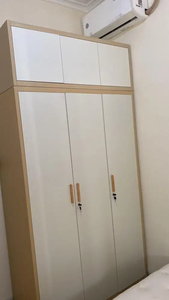 Lemari besi informa