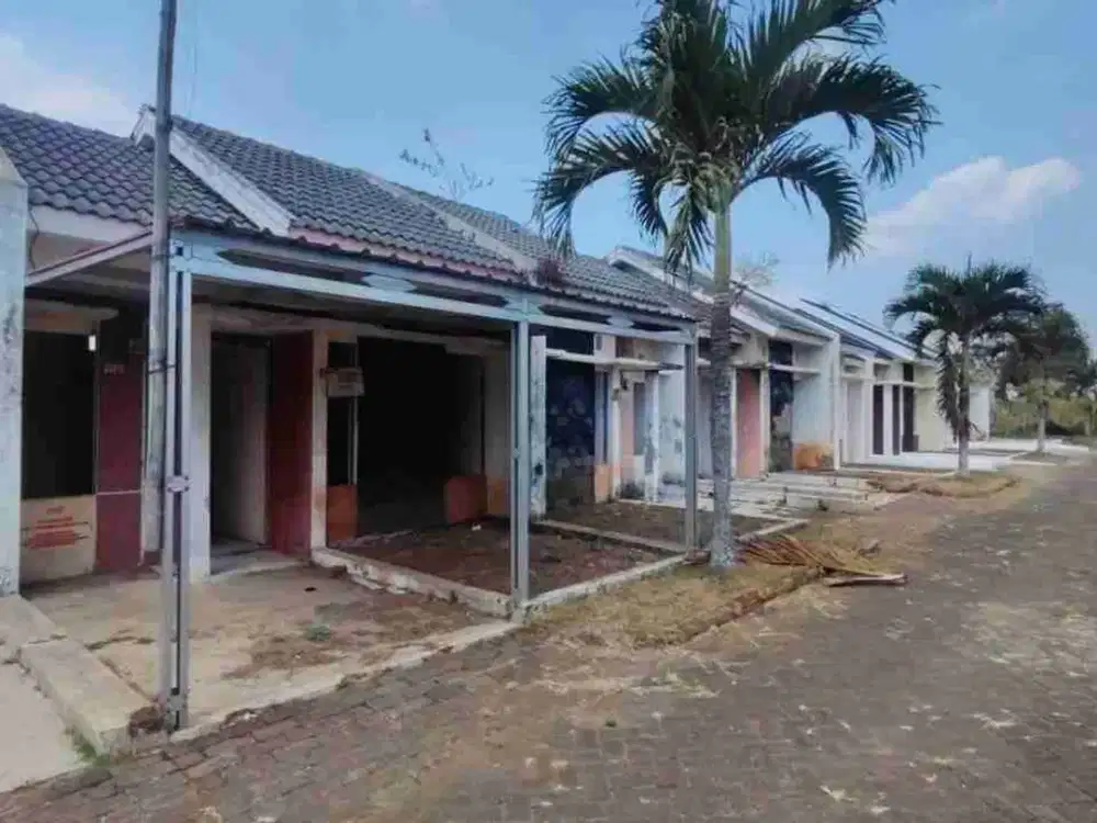 DI JUAL RUMAH 

PERUM GRAHA PERMATA ASRI BLOK Y7 NO 22
KEL. : PAKIS JAJAR
KEC. : PAKIS
KAB  : MALANG