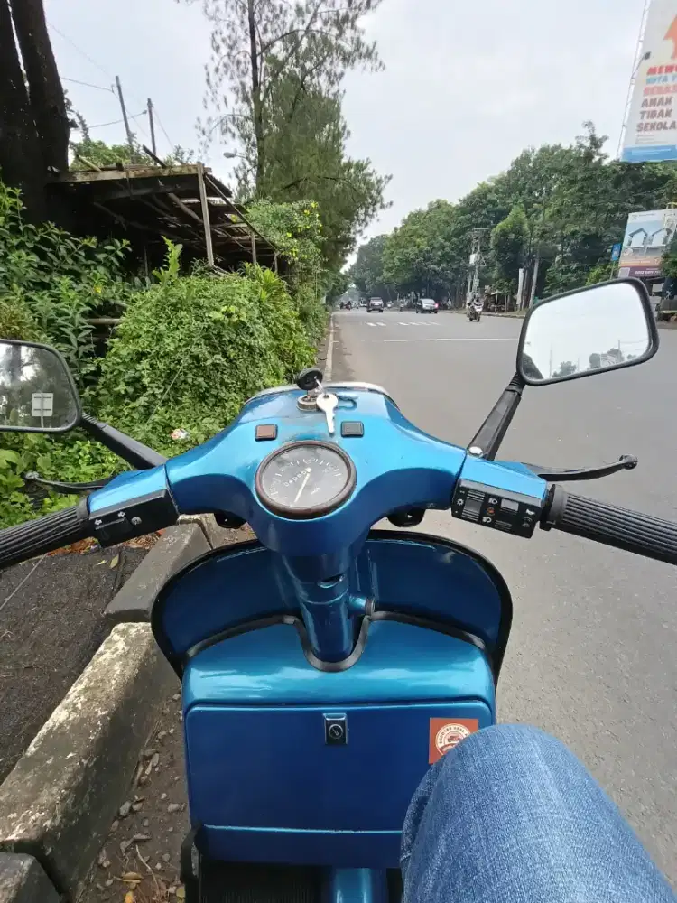 Dijual Vespa PX tahun 83