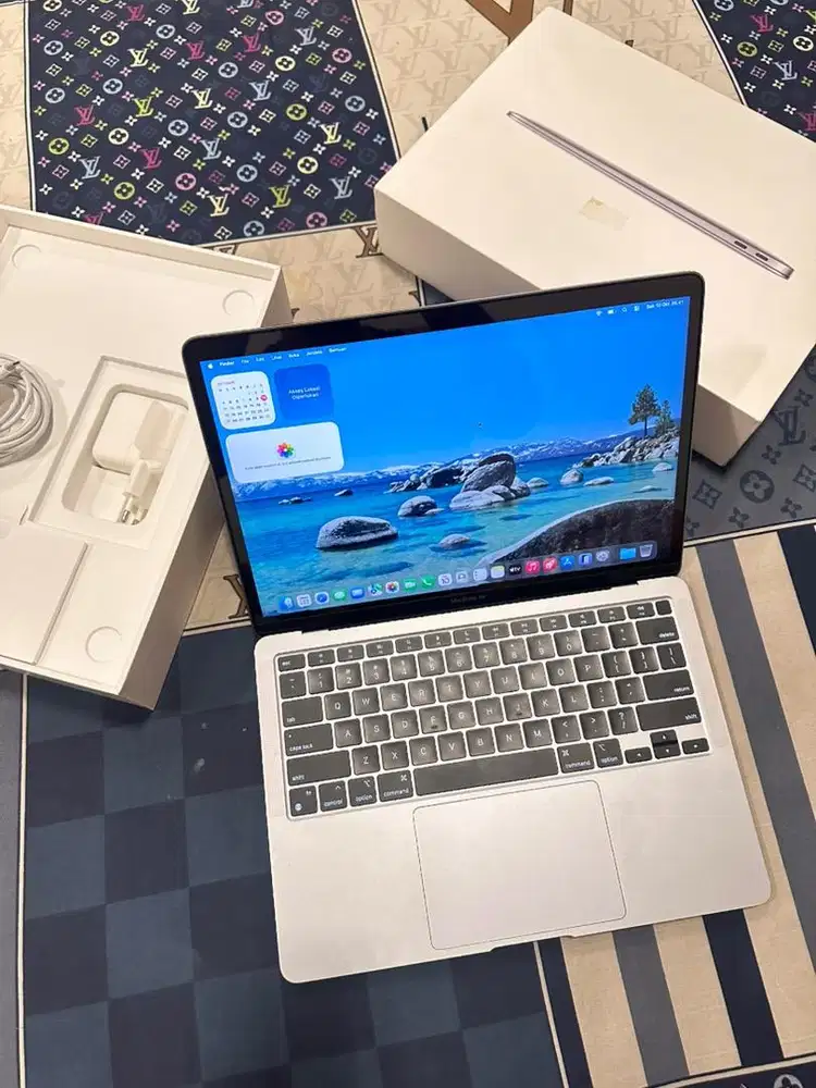 Macbook air m1 8/256gb ibox bh92 cc67 fullset ori