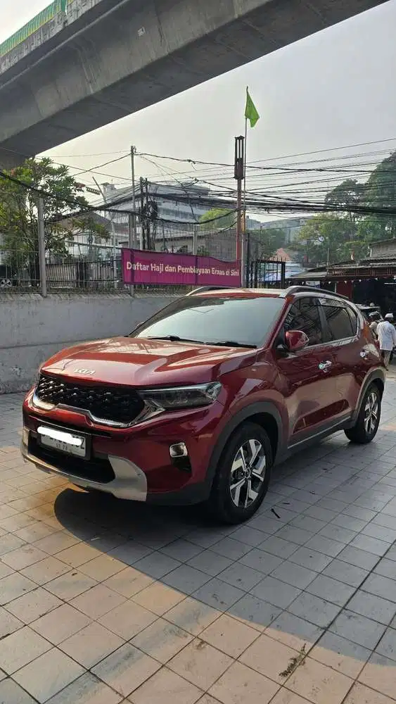 Dijual Kia Sonet 1,5 AT Nik 2022 CC 1497 bensin Pajak Hidup Mesin Baik