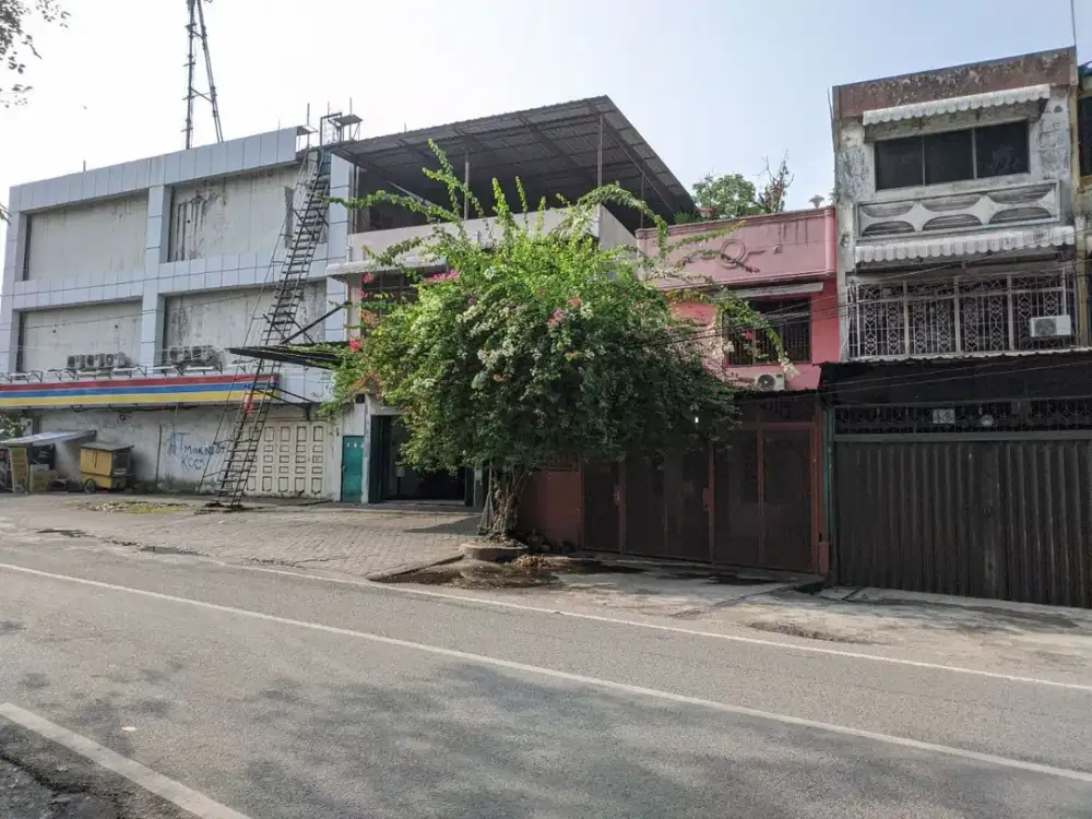 Dijual Ruko Murah Strategis Jalan Karya Cilincing - Yos Sudarso Medan