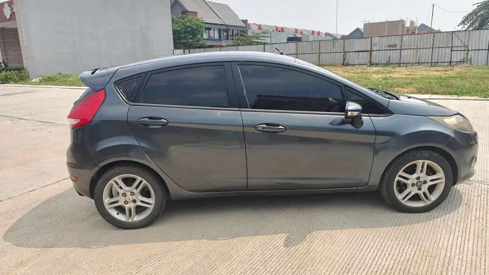 Ford Fiesta 2011 Bensin
