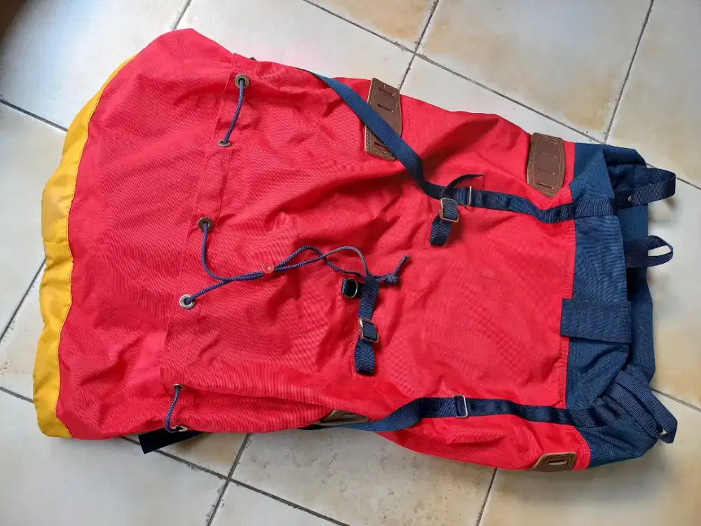 Tas Ransel / Carrier  Mountain Dax Tokyo


(Made in Japan)