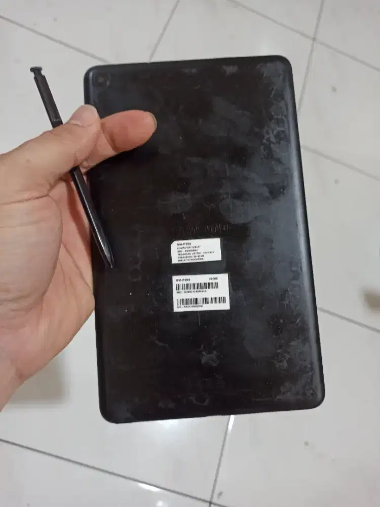 Samsung Tab S Pen A8inch 32G/Ram3Gb/4G kartu Golden ponsel