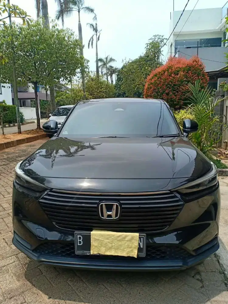 Honda HR-V 1.5S 2022 Hitam