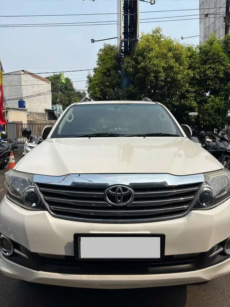 Toyota Fortuner 2014 Bensin