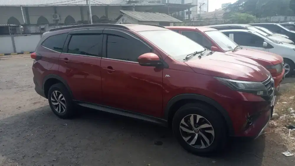 Toyota Rush Merah Marun G 1,5