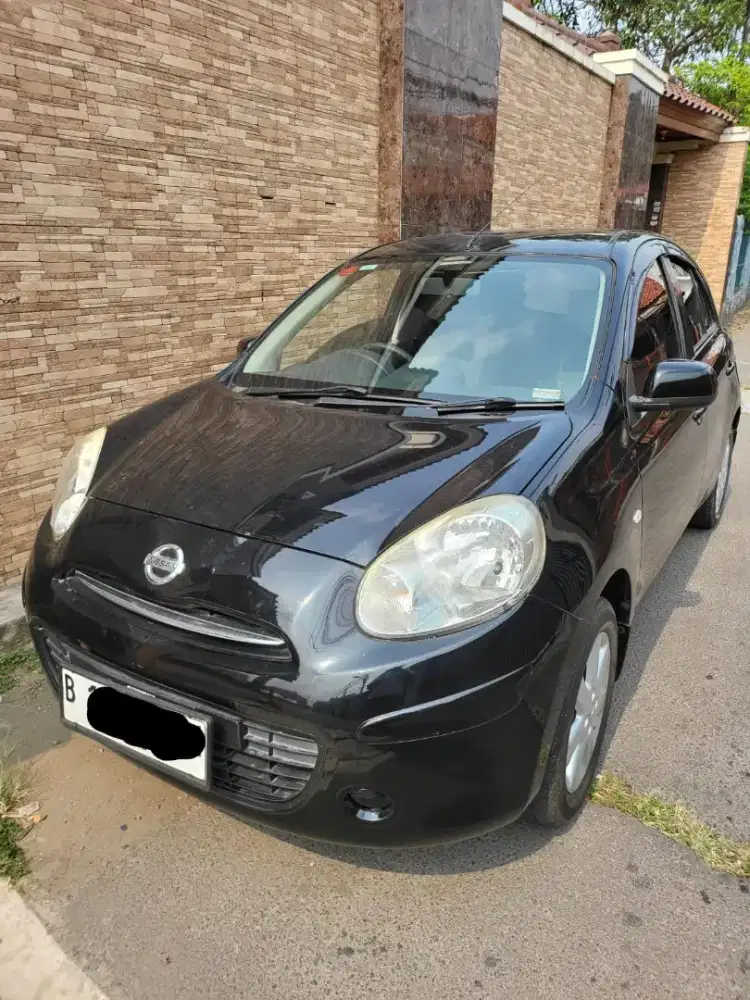 Nissan March 2012 Manual Pribadi Istimewa