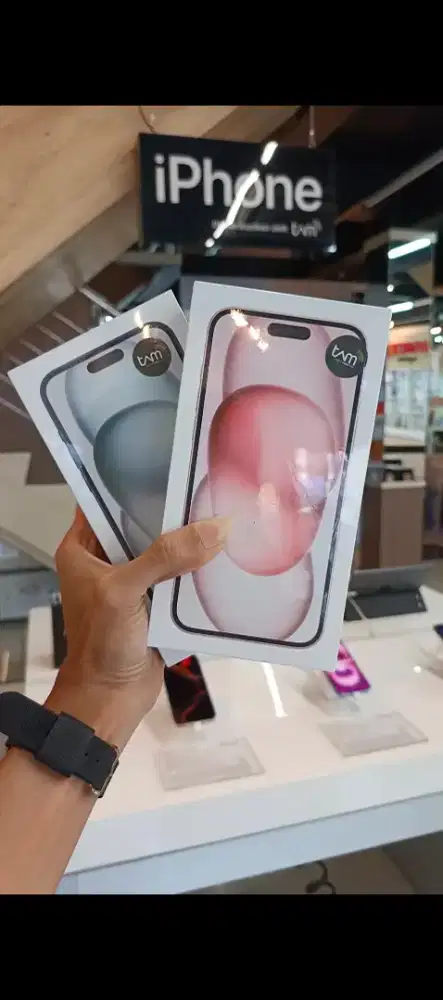 iPhone 15 128GB Free Adaptor New Segel Garansi Resmi Promo Cicilan 0%