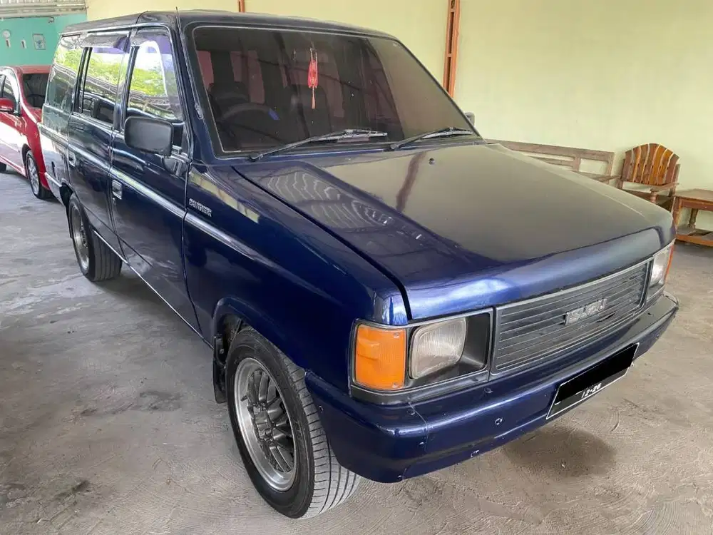 Isuzu Panther Higrade 2.3 1994 Sis bisa tukar tambah sekoto badas