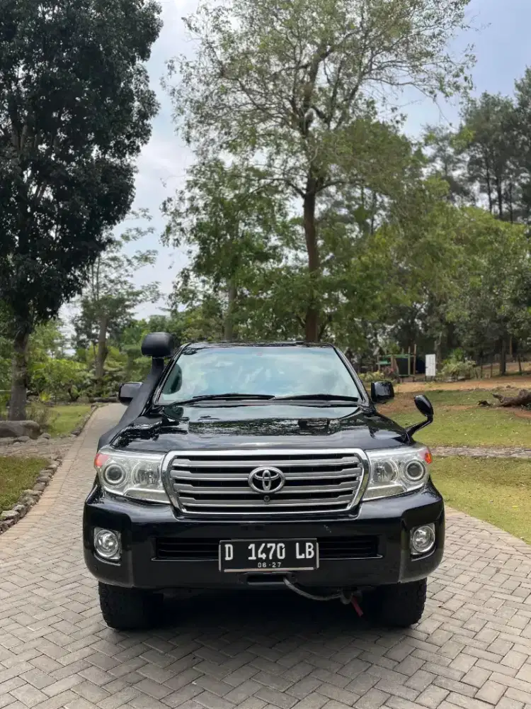 Landcuiser VX200 Bensin AT 4WD 2008 Istimewa