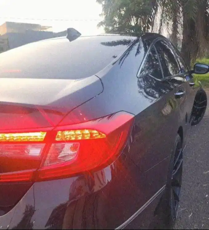 Honda Accord VTI-L HS