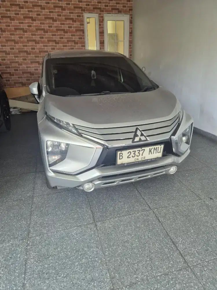 Jual mobil bekas