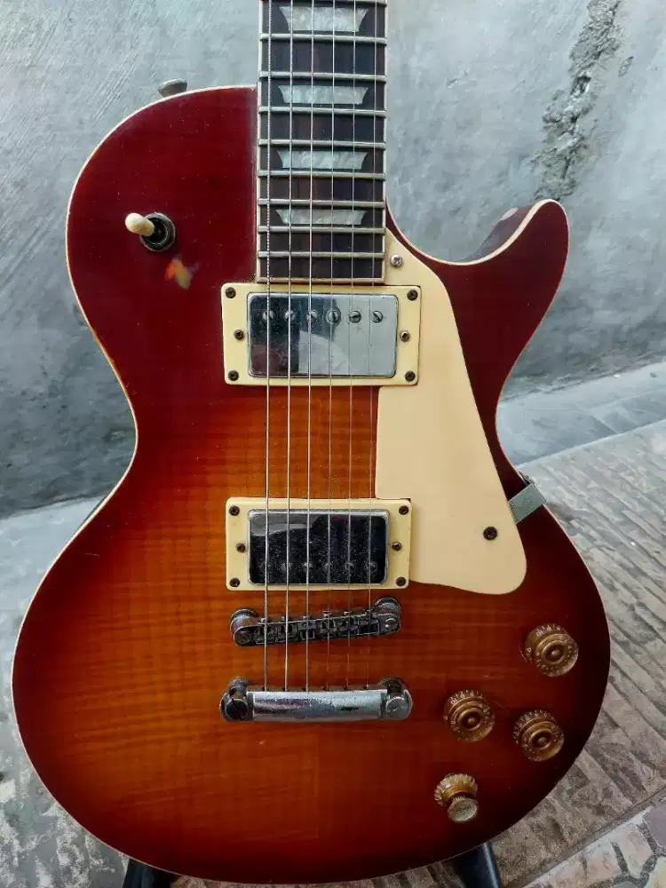 Gitar listrik Gibson custom